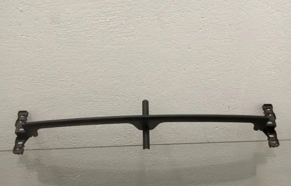Jaguar S-Type Front bumper lower grill 4R8317778AD
