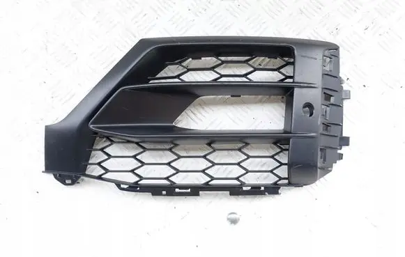 Audi Q2 - Front bumper lower grill 81A807681L