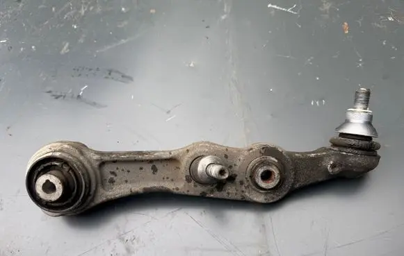 Mercedes-Benz CLS C218 X218 Front lower control arm/wishbone 20514RE 20514 A20514