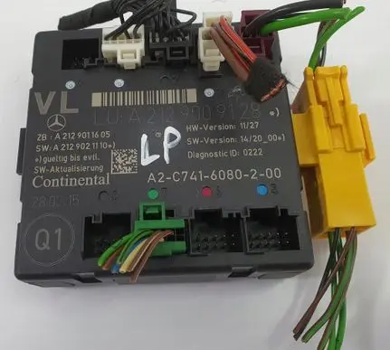 Mercedes-Benz E W212 Door control unit/module A2129009128
