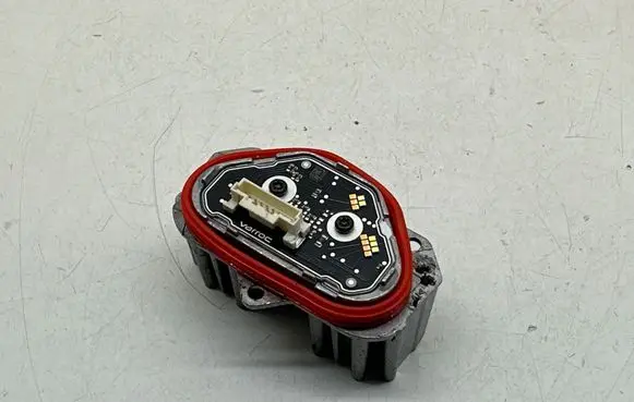 Ford Focus LED ballast control module 00224119