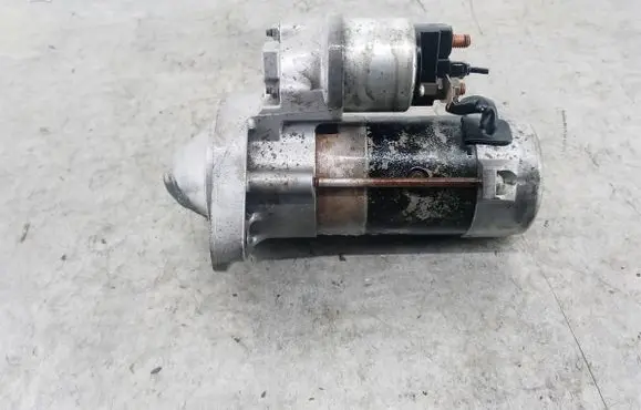 Toyota Avensis T250 Starter motor 
