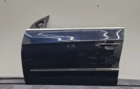 Volkswagen PASSAT CC Door (2 Door Coupe) 