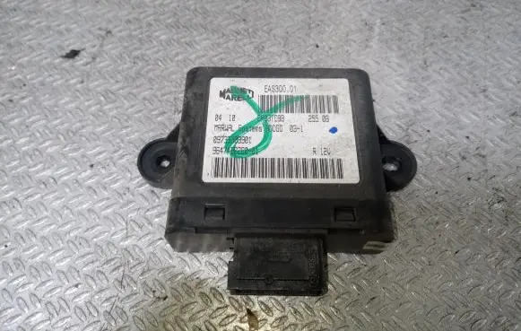 Peugeot 607 Fuel injection pump control unit/module 9647428280