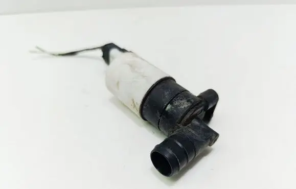 Peugeot 607 Windscreen/windshield washer pump 9641553880