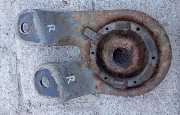 Fiat Freemont Other rear suspension part 05151015AA