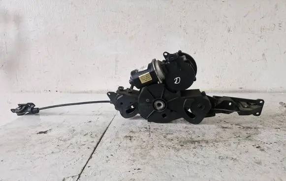 Peugeot 807 Sliding door motor assembly 16835875 REV007 101719