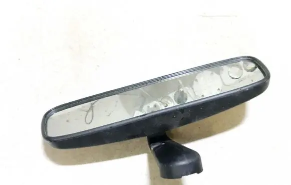 Subaru Outback Rear view mirror (interior) e130100836