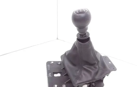 Subaru Impreza IV Gear shifter/selector DN151208 151208