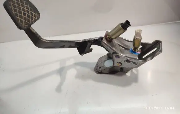 Honda Accord Brake pedal