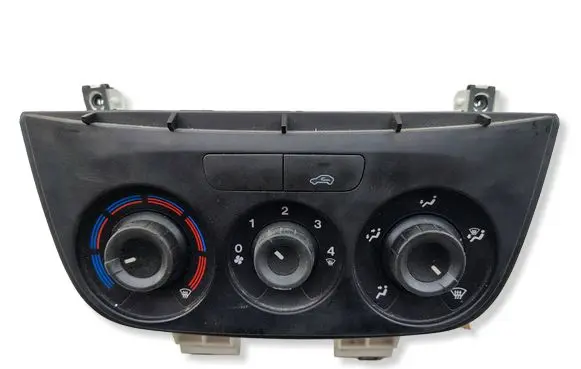 Opel Combo D Climate control/heater control trim 