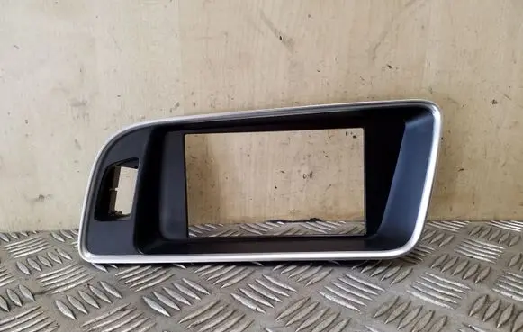 Audi Q5 SQ5 Panel trim 8R2857186H