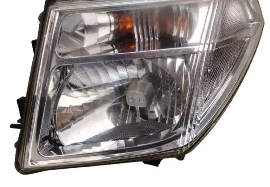 Nissan Navara D40 Headlight/headlamp 26060EB30B