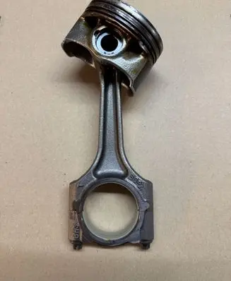 Audi Q2 - Piston with connecting rod 06LJ