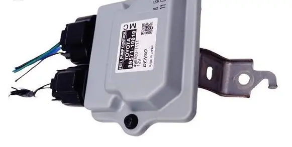 Toyota Yaris Cross Fuel injection pump control unit/module 8957110010 4998001111