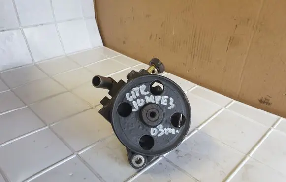 Citroen Jumper Power steering pump 95001A