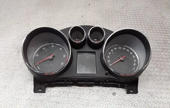 Opel Insignia A Speedometer (instrument cluster) 22783076 365903926H