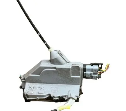 Peugeot 5008 Rear door lock PSA006241