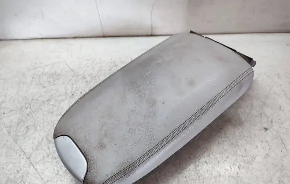 Mercedes-Benz ML W164 Armrest A164800251