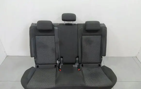 Volkswagen T-Cross Second row seats 