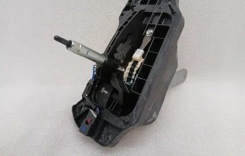 Chevrolet Corvette C7 Gear shifter/selector 23320197