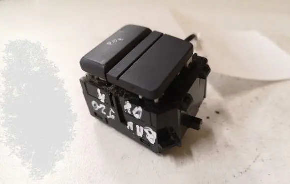 BMW 5 E60 E61 Parking (PDC) sensor switch 915907602 502300