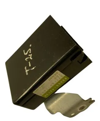 Toyota RAV 4 (XA20) Other control units/modules 8865042130 2771001630