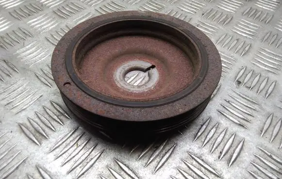 Nissan Qashqai Crankshaft pulley