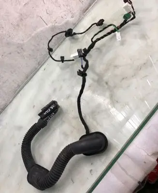 Mercedes-Benz EQA Rear door wiring loom A2475401410