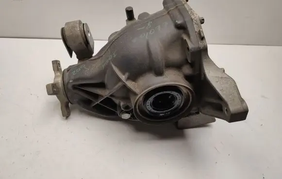 Mercedes-Benz CLS C218 X218 Rear differential A2183502401