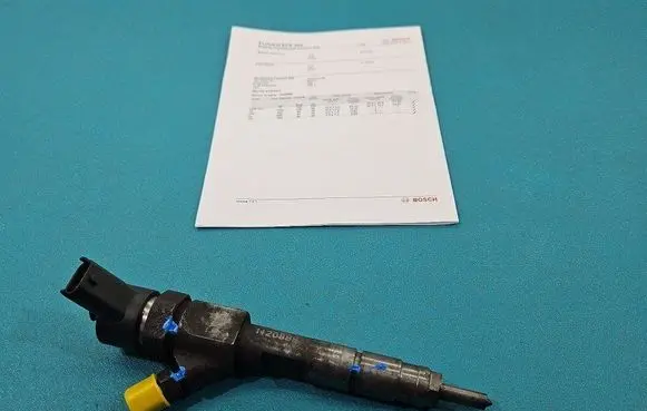 Opel Vivaro Fuel injector 0445110146 IMPRK1420888