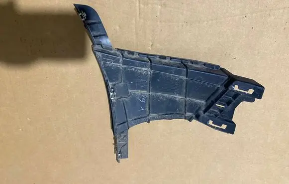 Skoda Kamiq Air intake duct part 658121763
