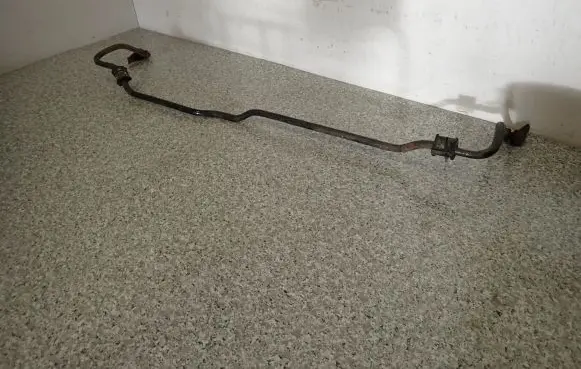 Toyota Corolla E110 Front anti-roll bar/sway bar