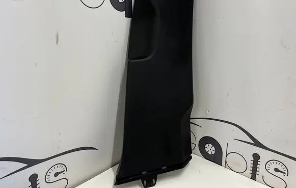 Porsche Cayenne (9Y0 9Y3) (B) pillar trim (bottom) 760867292 760867292B