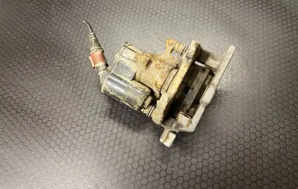 Audi A6 S6 C6 4F Rear brake caliper
