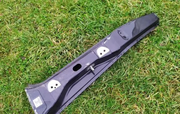 Citroen C4 II Picasso Pillar (middle) 