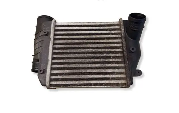Audi A6 S6 C6 4F Intercooler air channel guide 4F0145806E