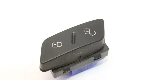 Volkswagen PASSAT B7 Central locking switch button 