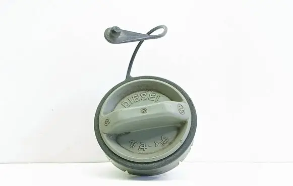 Toyota Avensis T250 Fuel tank filler cap 