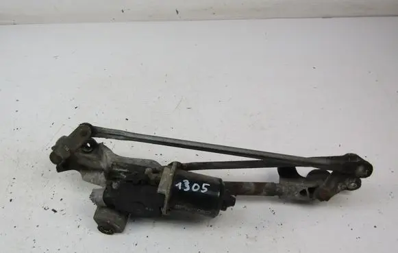 Mazda Premacy Front wiper linkage 