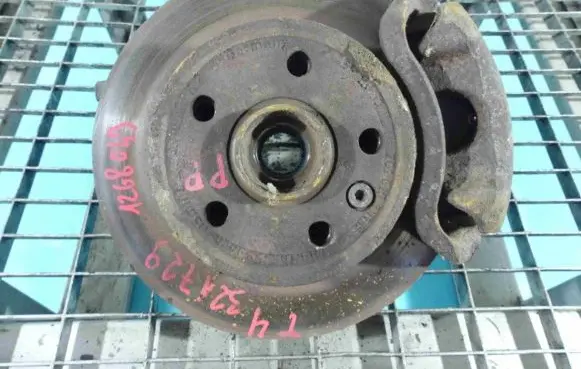 Volkswagen Transporter - Caravelle T4 Front wheel hub spindle knuckle IMPRK1268049