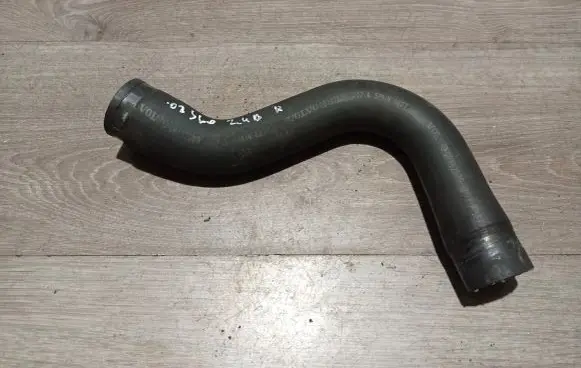 Volvo S60 Engine coolant pipe/hose 09492889