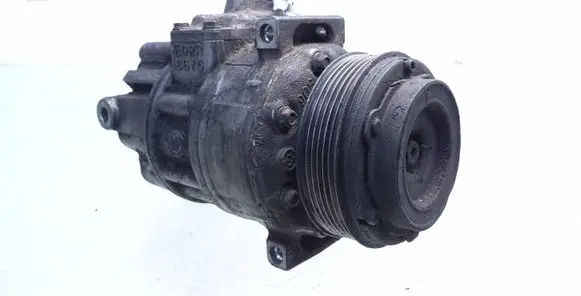 Volkswagen Golf V Air conditioning (A/C) compressor (pump) 1K0820803G