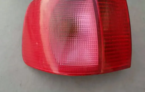 Audi A6 S6 C4 4A Rear/tail lights 4A9945095
