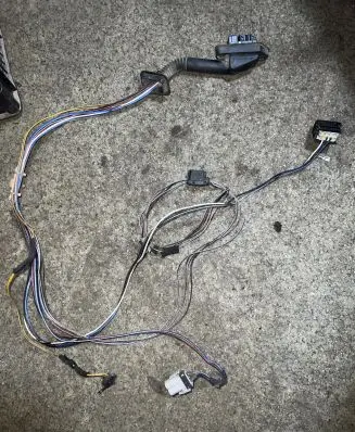 BMW 5 E34 Rear door wiring loom 1382588
