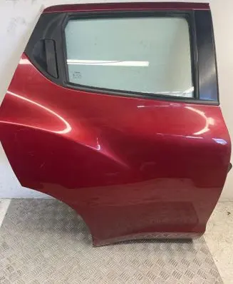 Nissan Juke I F15 Rear door 