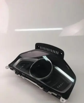 Volvo V60 Speedometer (instrument cluster) 31453091