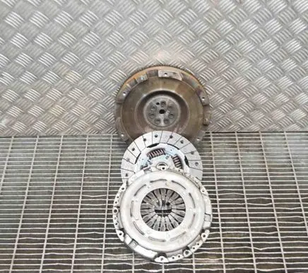 Hyundai Kona I Clutch set kit 26550 2321104810