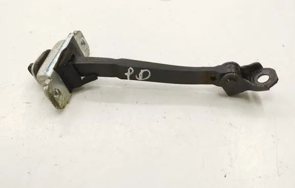 Chevrolet Captiva Front door check strap stopper