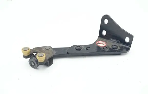 Peugeot Expert Sliding door lower roller guide/hinge 98080758D